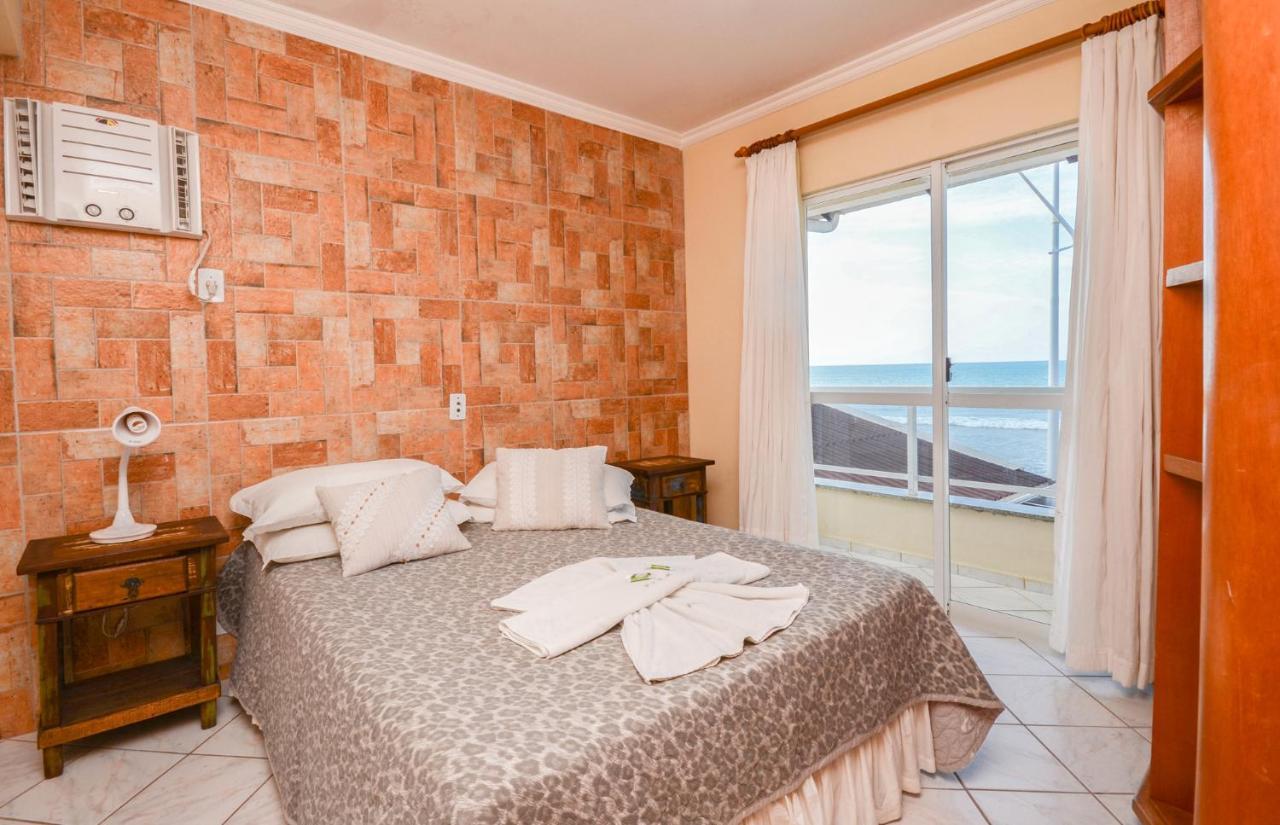 Pousada Vila Del Mare ボンビーニャス エクステリア 写真