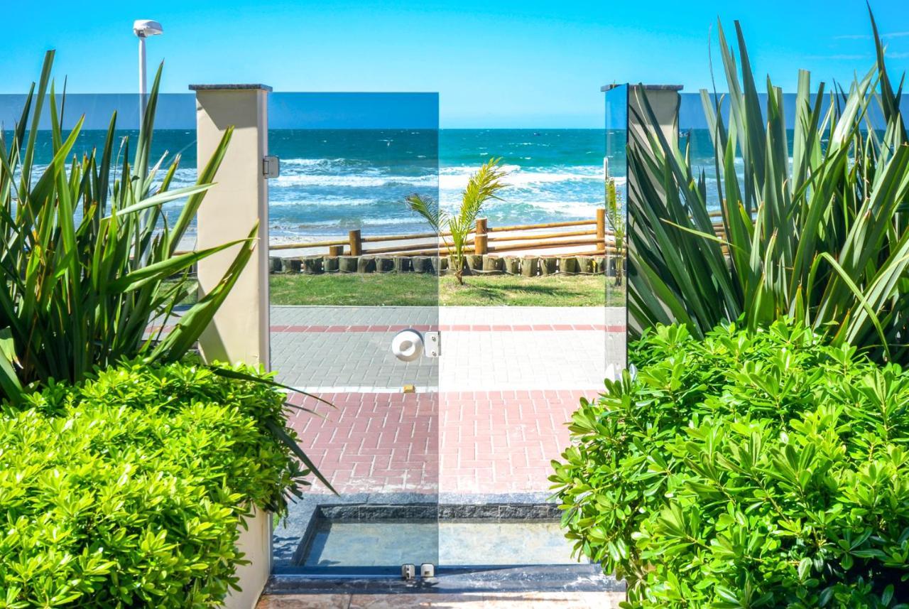 Pousada Vila Del Mare ボンビーニャス エクステリア 写真